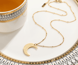 Ayatul Kursi Crescent Moon Necklace - MasksńMore